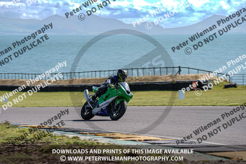 anglesey no limits trackday;anglesey photographs;anglesey trackday photographs;enduro digital images;event digital images;eventdigitalimages;no limits trackdays;peter wileman photography;racing digital images;trac mon;trackday digital images;trackday photos;ty croes